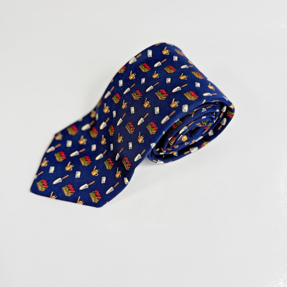 Brooks Brothers Tie Makers Silk Printed In Italy Navy Garden Tool Novelty Neckti